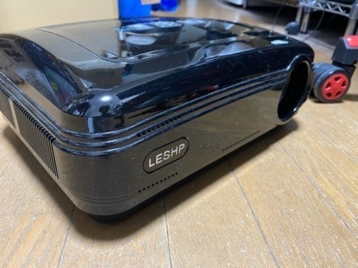 プロジェクター