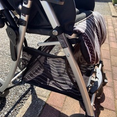 ピジョン  ベビーカーの画像