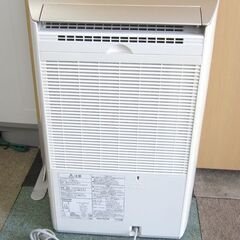 パナソニック ハイブリッド方式 衣類乾燥除湿機 F-YHLX120 2015年製