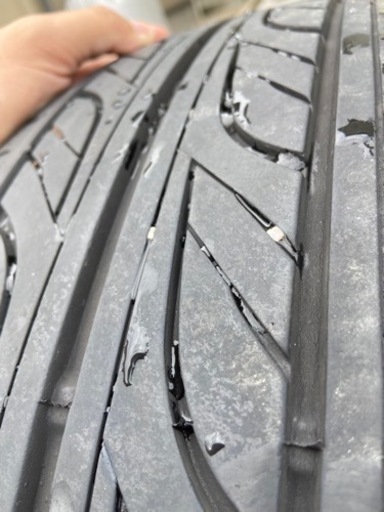 ロクサーニ　ケラス　225/35R19 7.5j+55 6部山　ZRR80 ノア