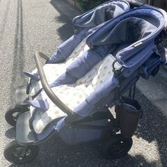 エアバギー　フロムバース　双子用ベビーカー（Navy)　双子ママ...