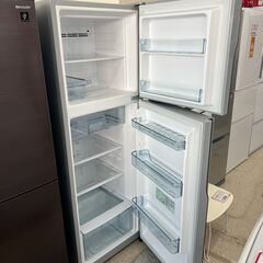 冷蔵庫探すなら「リサイクルR」❕ 230L❕ HITACHI❕ ゲート付き軽トラ”無料貸出❕購入後取り置きにも対応 ❕R1950 冷蔵庫探すなら「リサイクルR」❕ 230L❕ HITACHI❕ ゲート付き