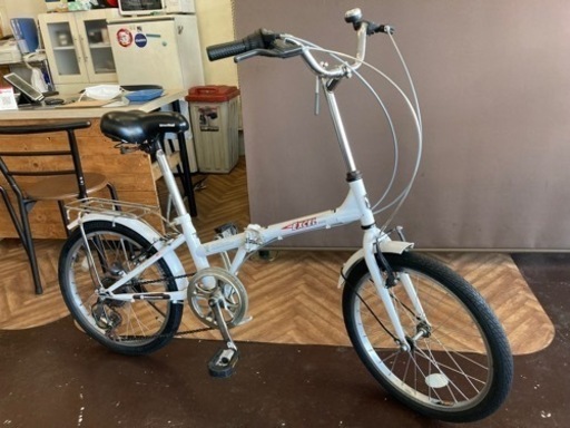 【6段変速】20インチ　折りたたみ自転車　ホワイト
