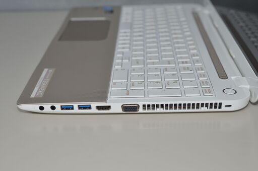 最新Windows11+office 爆速新品SSD320GB 東芝Dynabook T554/45KG 高性能第4世代i3/メモリ4