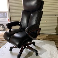 プレジデントスタイル極厚クッションチェア