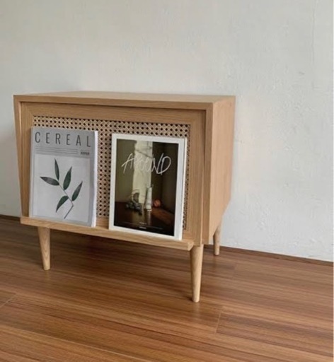 vamir バミル　サイドテーブル　マガジンラック