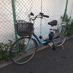 R4118電動アシスト自転車　2012年パナソニック　ViVi DX　バッテリー　充電器　鍵1本付き　電動自転車