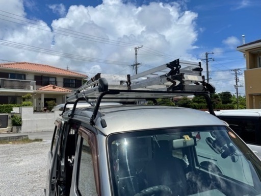 ルーフキャリア