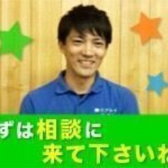 急募！手積み手降ろし無しの4t！ルート配送ドライバー！土日祝休み！の画像