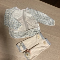 ベビー用品✨お食事エプロン&レッグウォーマー✨の画像