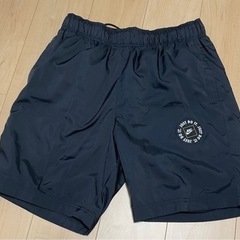 ナイキショートパンツ　ブラック　黒　NIKE