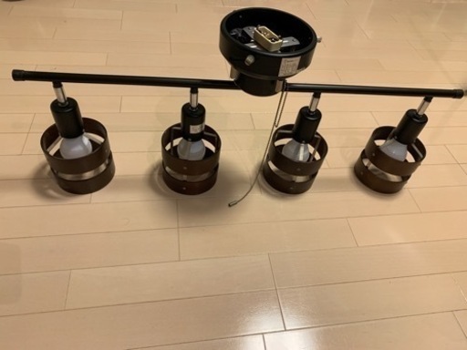 ニトリ　照明器具　電球付き