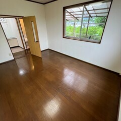 大家直　ハウスクリーニング済み　滋賀県　愛知郡　愛荘町　蚊野外　2DK  戸建賃貸　テナント可　ロードサイド物件　店舗、住宅、倉庫、事務所、工房　駐車場複数台分あり ペット可　賃貸　物件　不動産　敷金無料　礼金無料　DIY可　セルフリフォーム可 セルフ内見可　外国人可　生活保護可 − 滋賀県