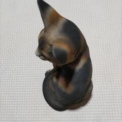 ３５年前後前の猫の置物　置物　猫　ネコ　ディスプレイ　オブジェ　アンティーク　レトロの画像