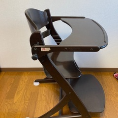 すくすくチェア