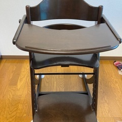 すくすくチェア