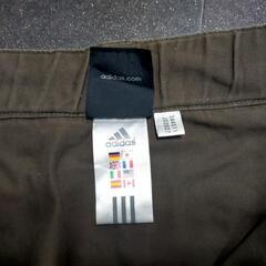 adidasハーフパンツの画像