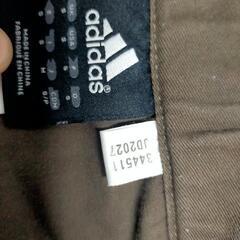 adidasハーフパンツの画像