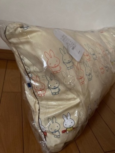 長クッション　ミッヒィ　新品未　※直接渡し