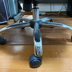 オフィスチェアー　引き取り決まりましたの画像