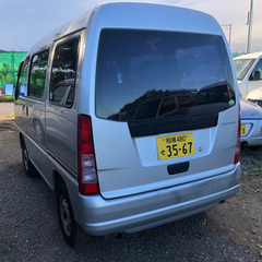 コミコミ17万円、サンバーバン、車検付き、下取り可能の画像