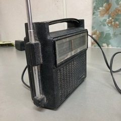 アンティーク、レトロラジオの画像