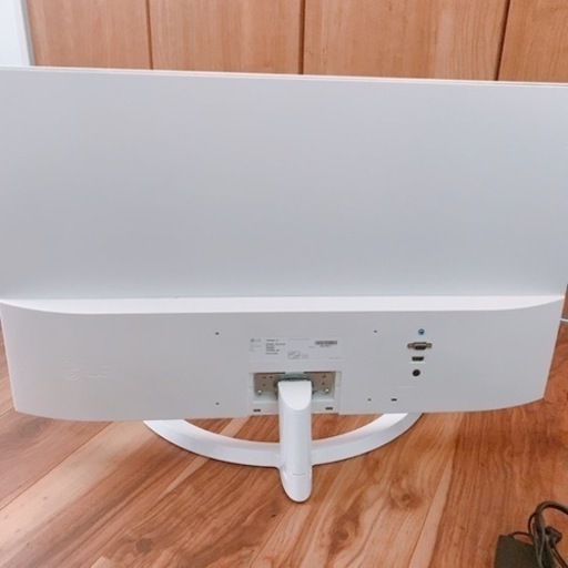 ★決まりました★【やり取り中】LG 32MP58HQ-W 31.5インチ フルHD/IPSパネル/ブルーライト軽減モード