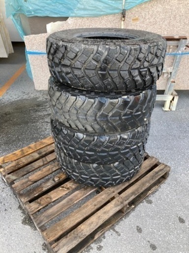 タイヤ皮だけ　値下げしました