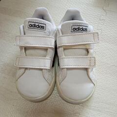 アディダス　１３センチ　中古品