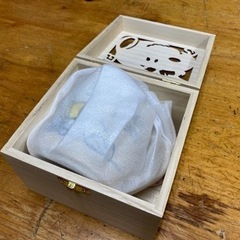 新品】スヌーピー 木箱入りマグカップの画像