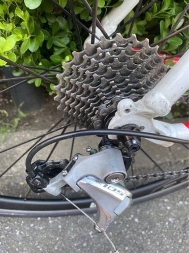 TREK トレック1.1 ロードバイク　アルミ　自転車売ります