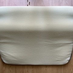 【女性使用品】ニトリ肩・首・背中も支える枕