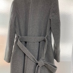 女性コートの画像