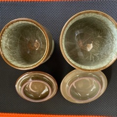 値下げ　有田焼　夫婦湯呑み　蓋つきの画像