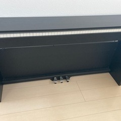 CASIO　カシオ  　電子ピアノ Privia PX-830