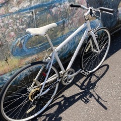 ホワイトクロスバイク❗️ちょいとカスタマイズ❗️整備済み！の画像