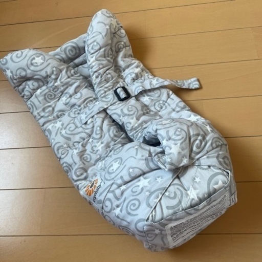 エルゴ　ergobaby