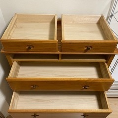 （一時受付停止中）アンティーク風の木製チェストの画像