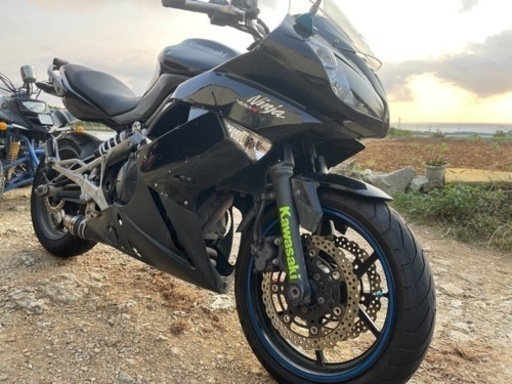 バイク Ninja 400