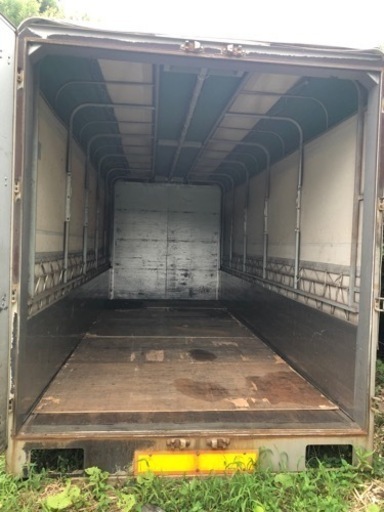 大きめ　4t 手動　ウイング　コンテナ！