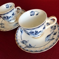 【未使用品】ペアティーカップ&ソーサー　Guy Laroche