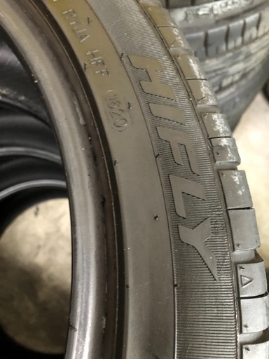 ハイフライ 225-45/18 中古山あり2本 タイヤ4本 《 デリンテ/ハイフライ 》 DH2/HF805 [ 225/50R18 99W 