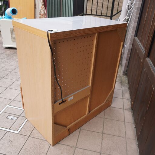 人気のunico(ウニコ)よりHUTTE(ヒュッテ)シリーズ のキッチンカウンターです！収納力もあり、オーク材のナチュラルな雰囲気は北