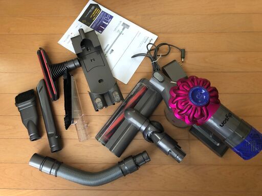 ダイソンコードレスV6シリーズ掃除機(ジャンク品）