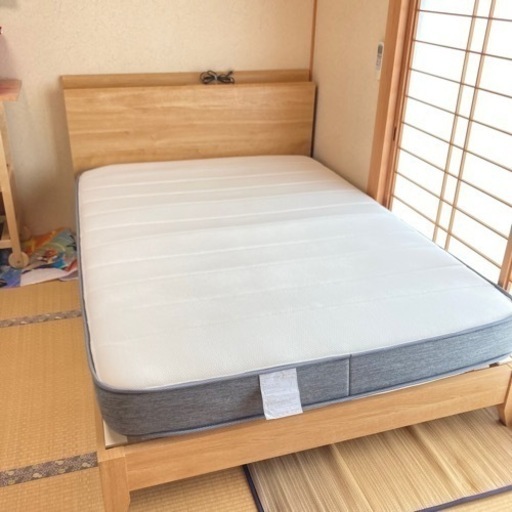 ニトリ　ダブルベッド　格安　