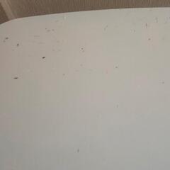 猫脚風白い折り畳みテ－ブルの画像