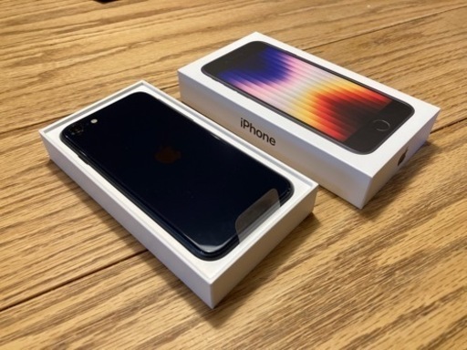 iPhone SE 第3世代 64GB ミッドナイト（黒）
