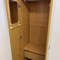 木目クローゼット（色：ナチュラル）　※やや傷あり31午前引取限定：最終値下げ】の画像