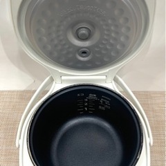★中古品　2021年製 タイガーマイコン炊飯ジャー3合炊きの画像