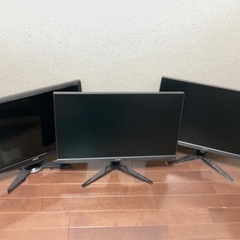 Acer ゲーミングモニター KG251Qbmiix 24.5インチ2つとモニター1つセットの画像